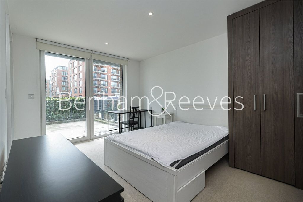 Property photo 3 of 12 Picture No. 04