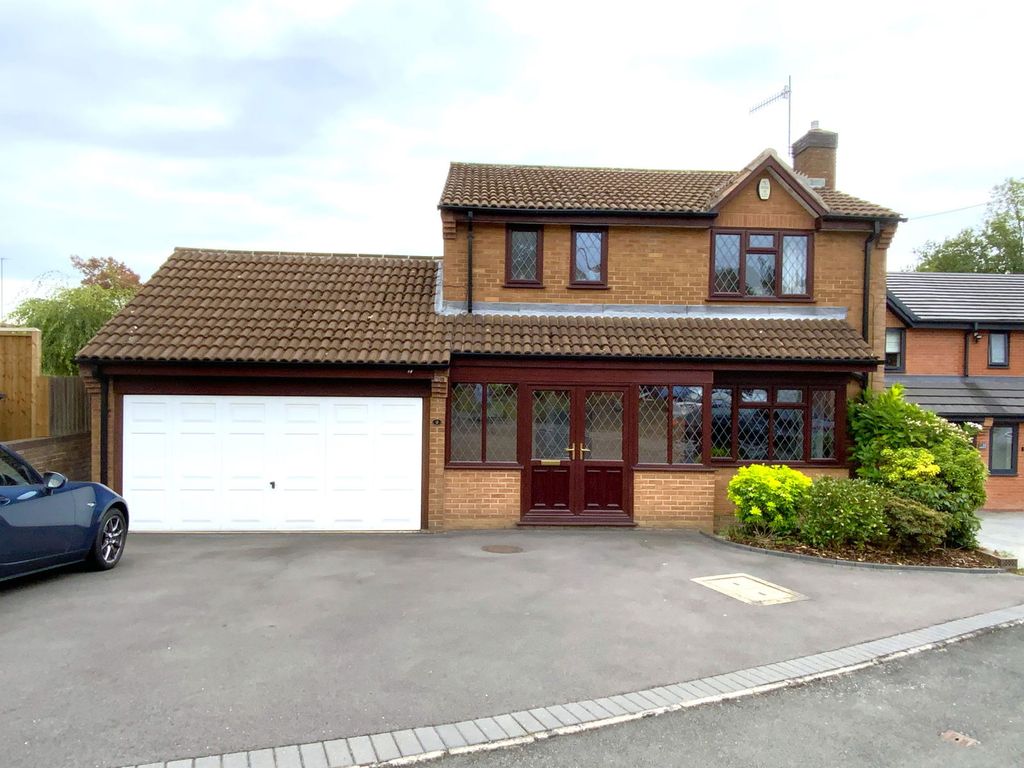 Property photo 1 of 17