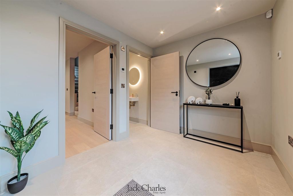 Property photo 3 of 48 4 Orchard Drive-60.Jpg