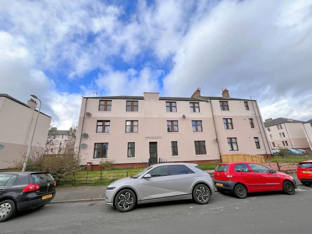 Property photo 1 of 6