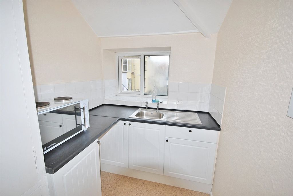 Property photo 2 of 3 Picture No. 06