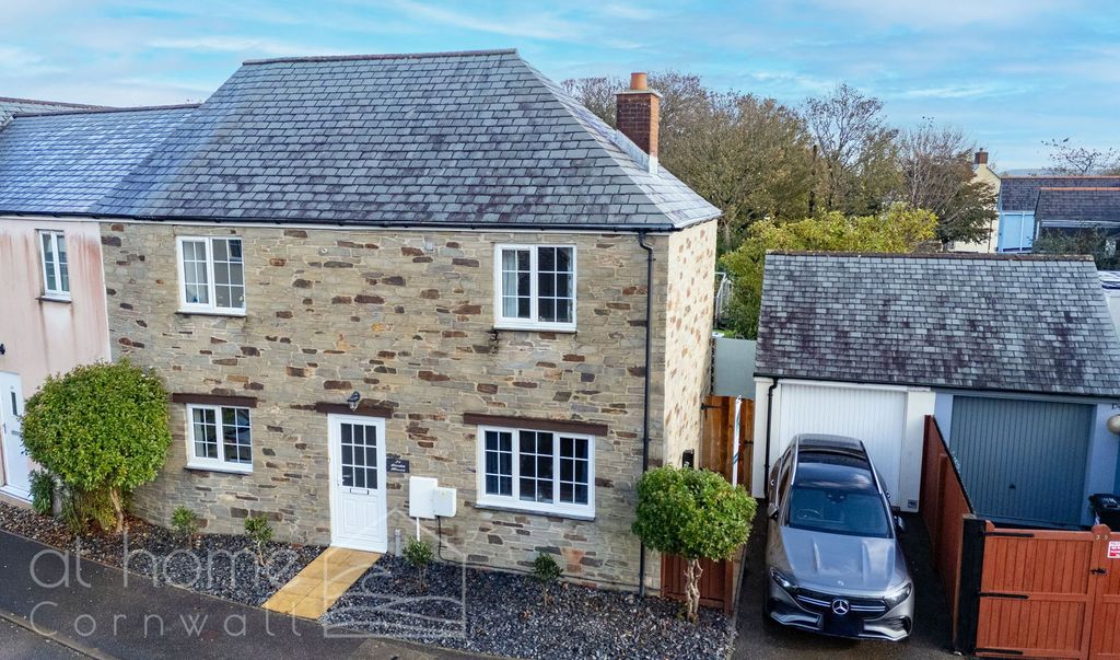 Property photo 1 of 31