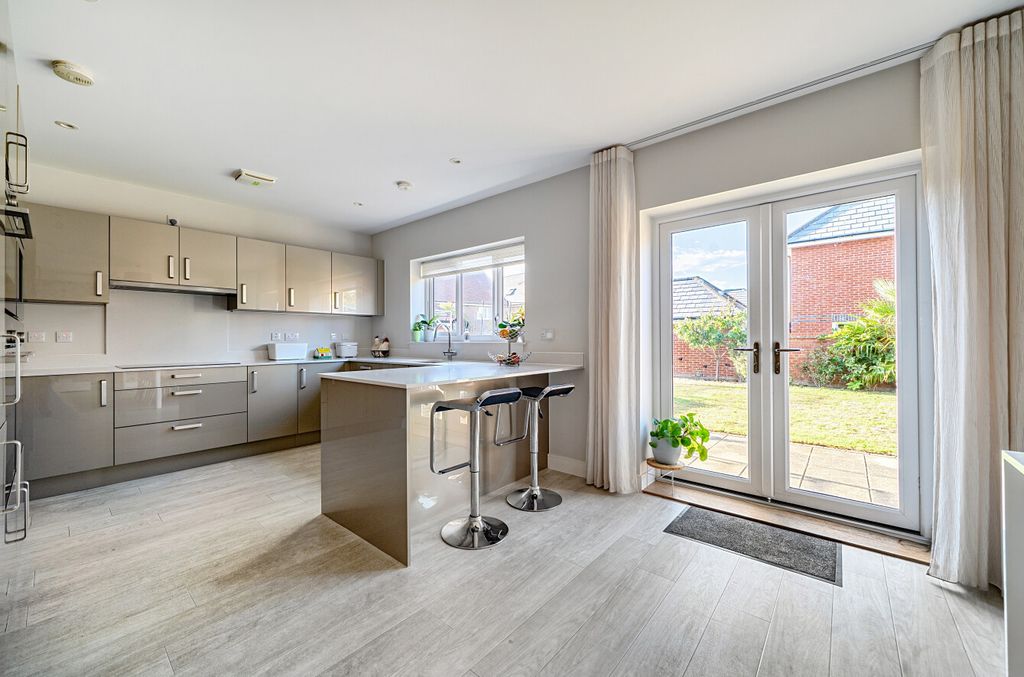 Property photo 2 of 22 1-6Ad64A8Cea4Bc-1...