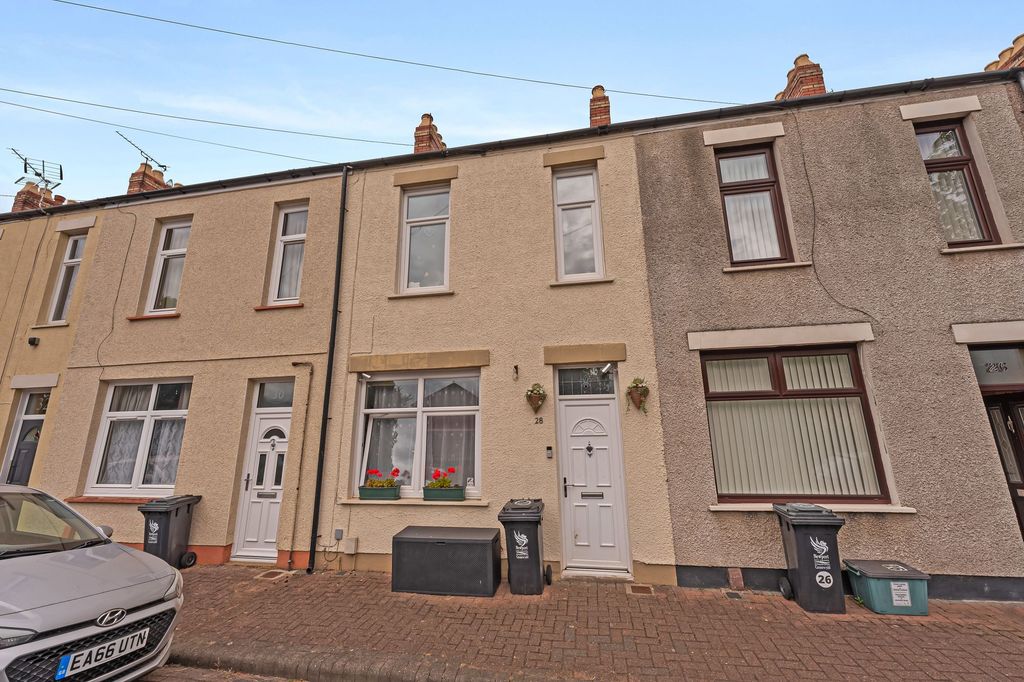 Property photo 1 of 22