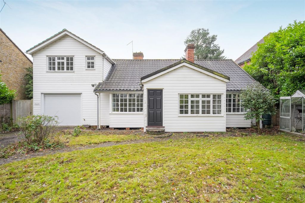 Property photo 1 of 11