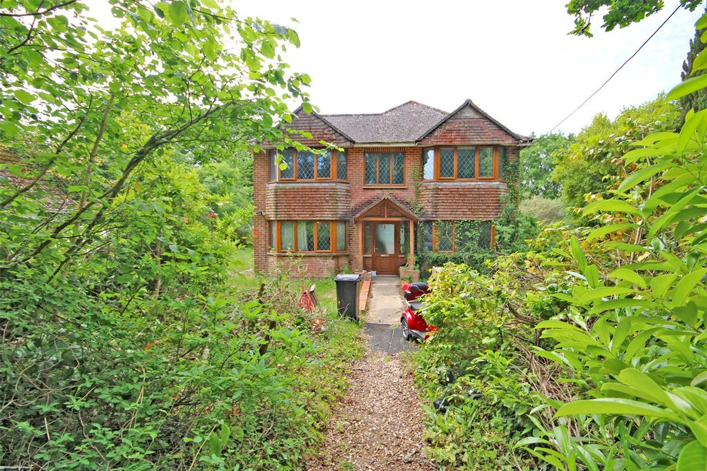 Property photo 2 of 7 Picture No. 11