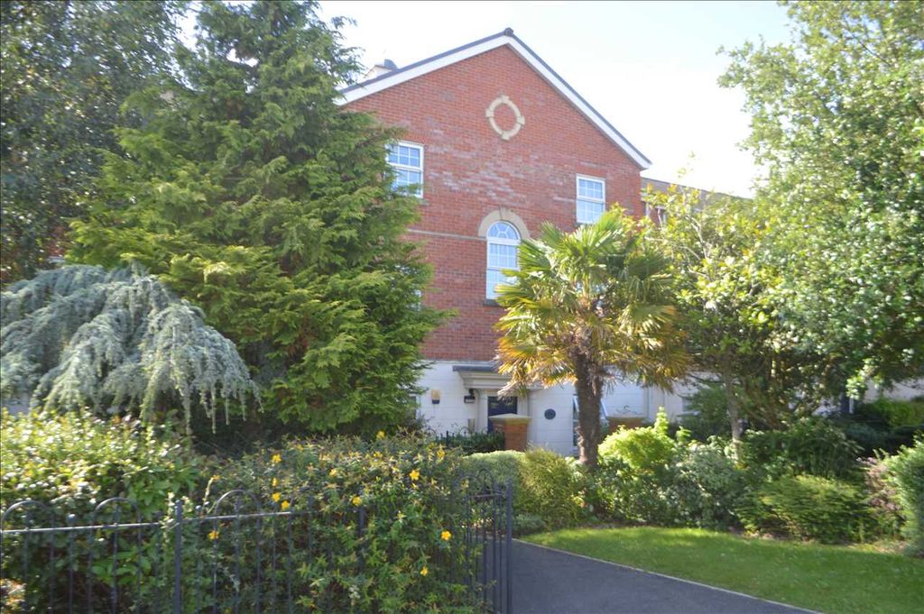 Property photo 1 of 7 Main Picture