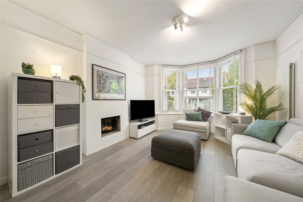 Property photo 3 of 20 Reception Room