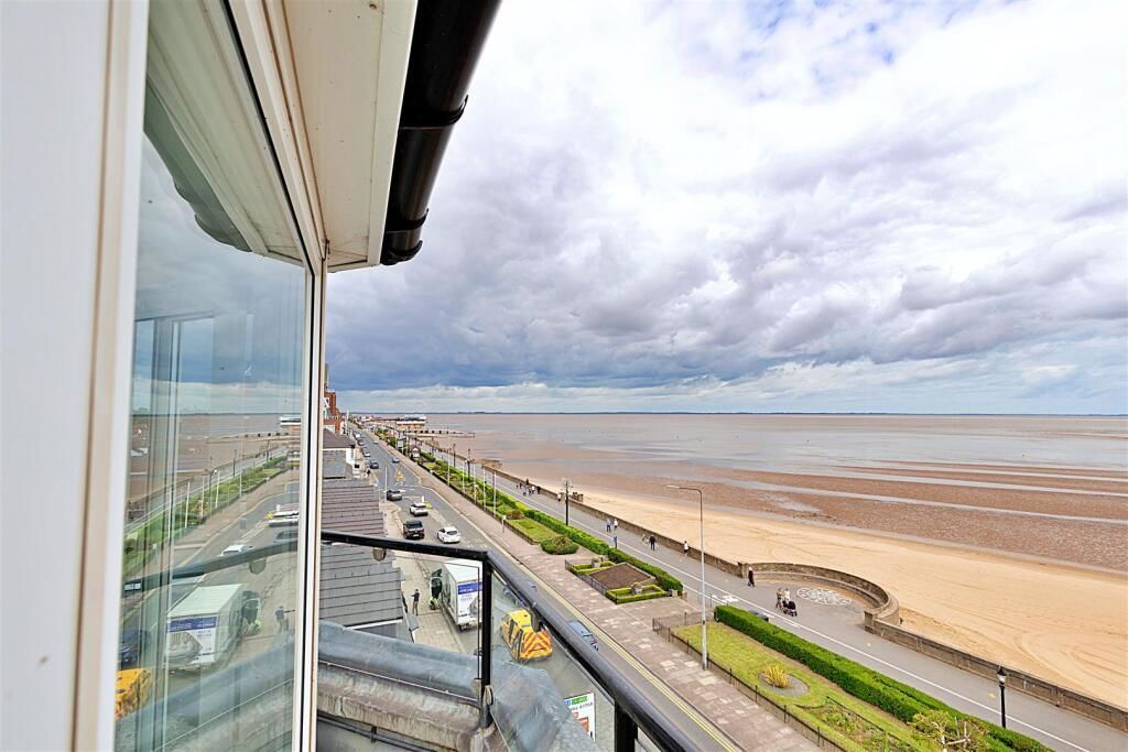 Additional image 20 of 3 bed flat for saleBradford Avenue, Cleethorpes DN35