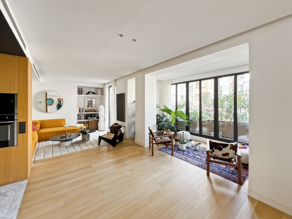 Property photo 1 of 40