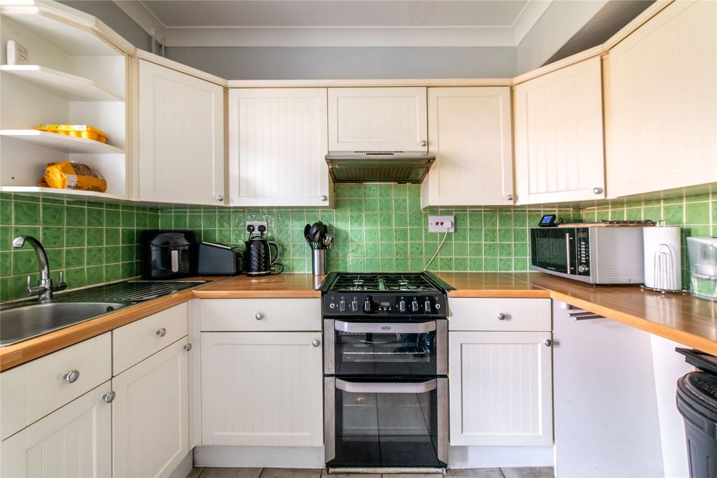 Property photo 3 of 25 Picture No. 03