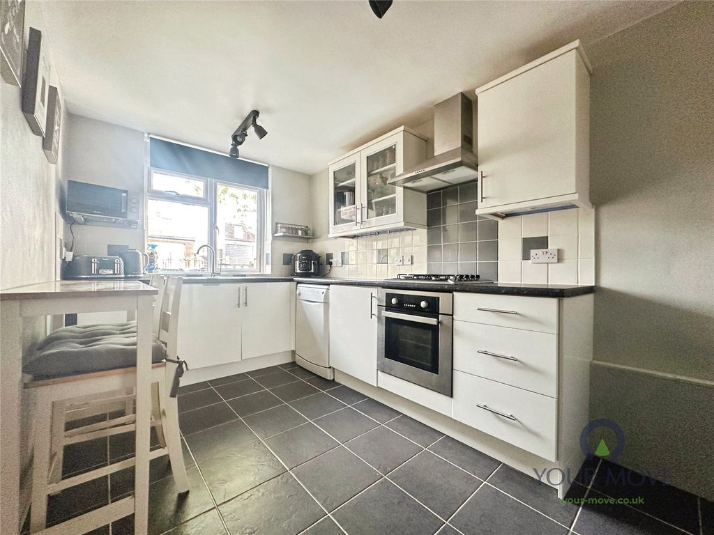 Property photo 2 of 11 Picture No. 11