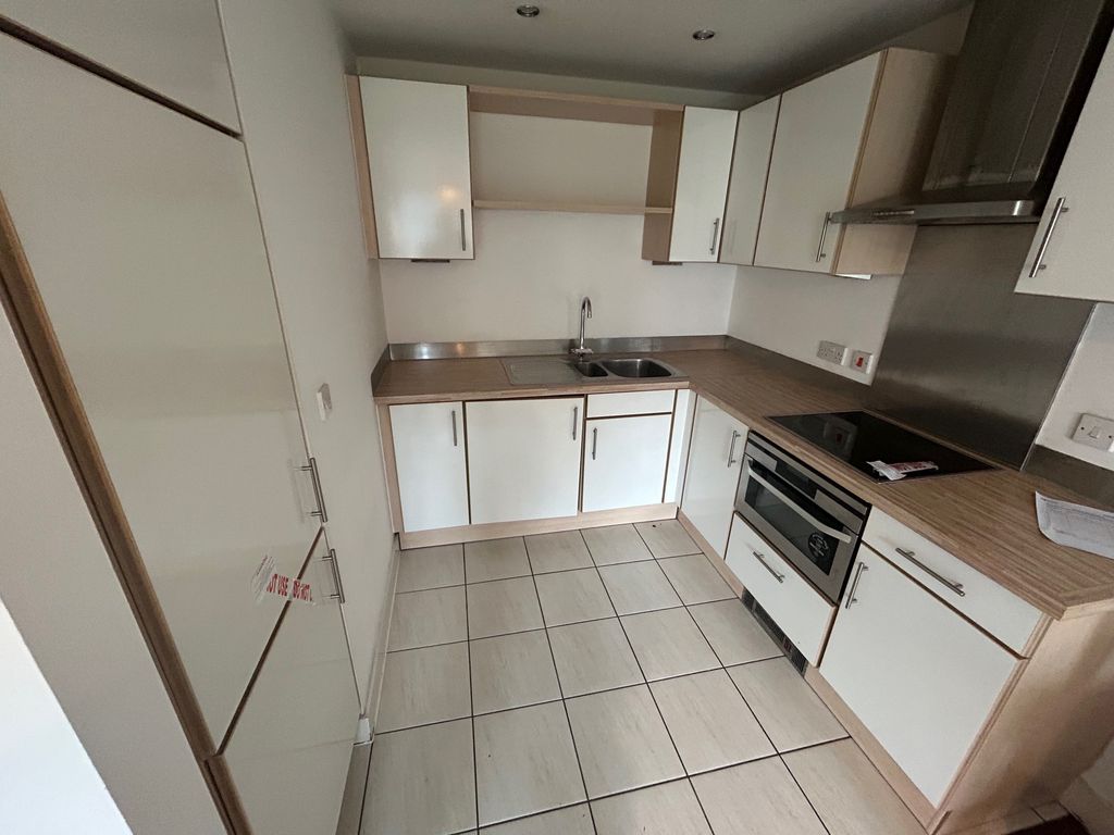 Property photo 3 of 6