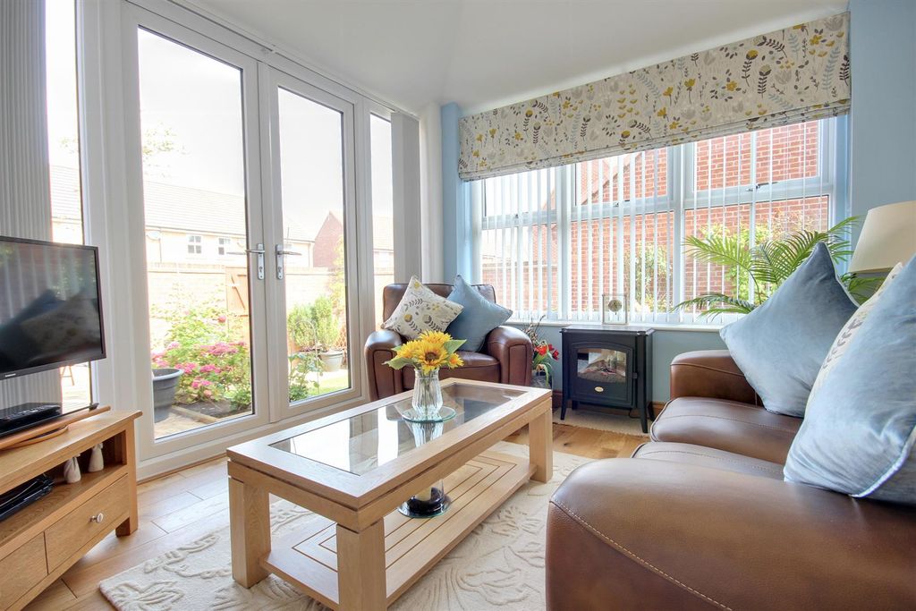 Property photo 3 of 19 Foxglove 2 (2).Jpg