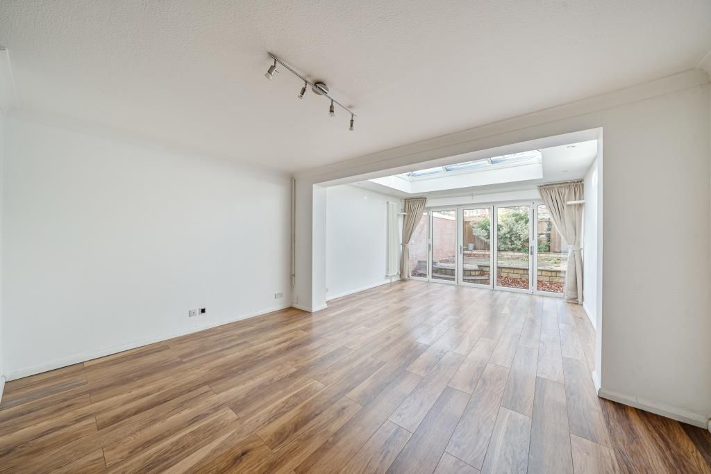 Property photo 2 of 24 Reception