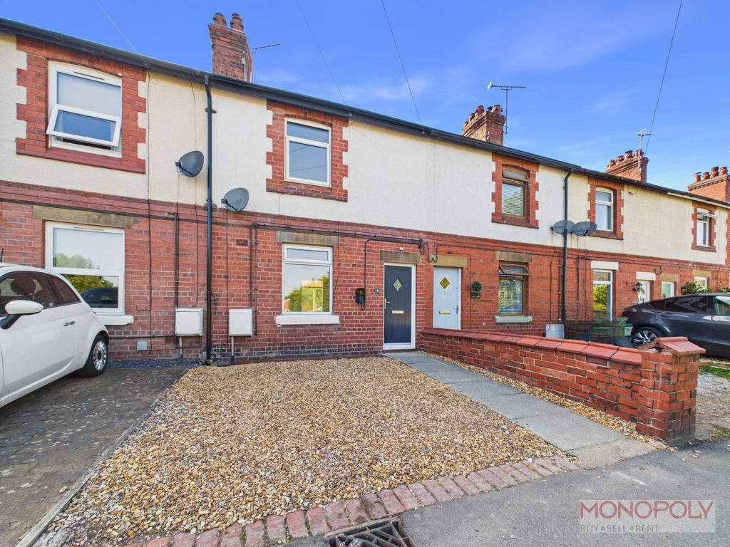 Property photo 1 of 20 Front 2