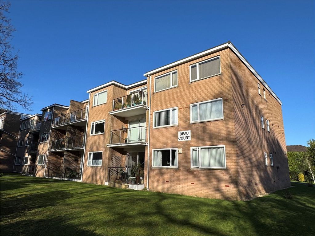 Property photo 1 of 16 Picture No. 22