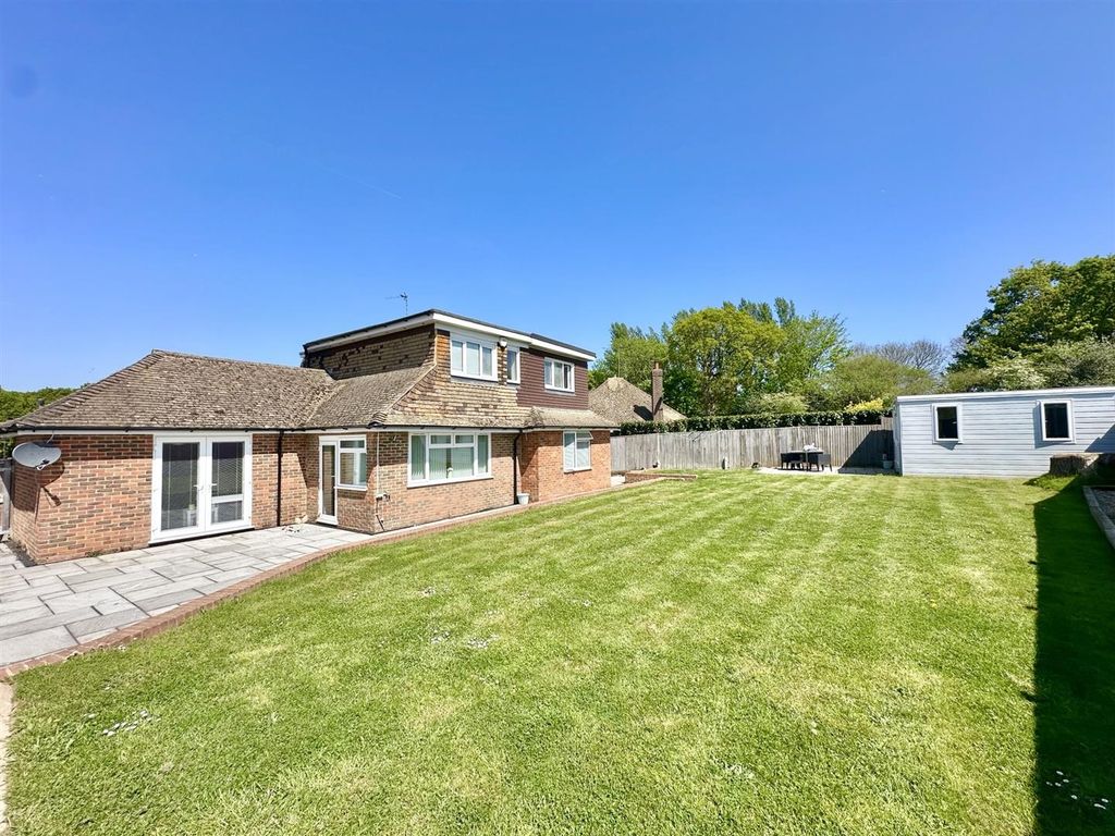 Property photo 1 of 21