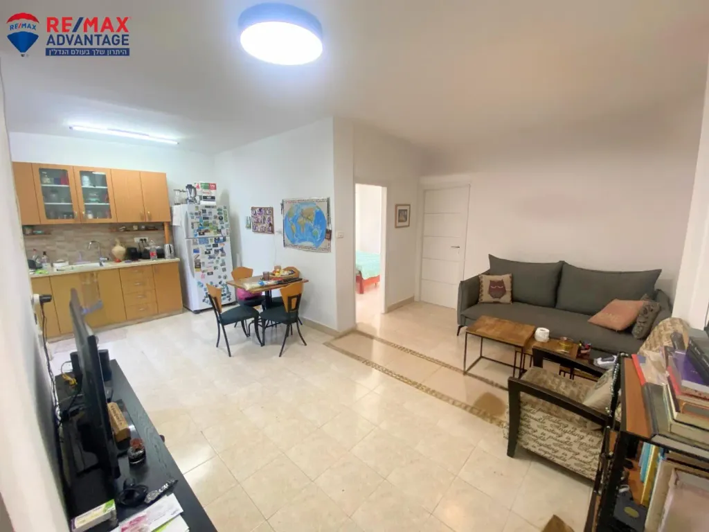 Property photo 2 of 7