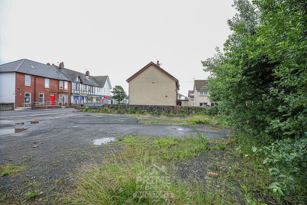 Property photo 2 of 7