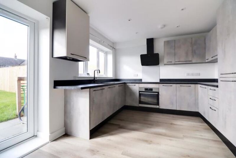 Property photo 2 of 11 Photo 2