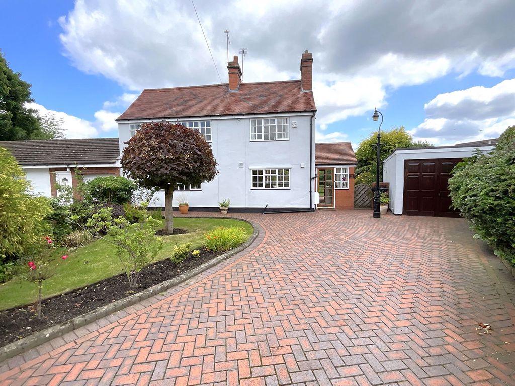 Property photo 1 of 18