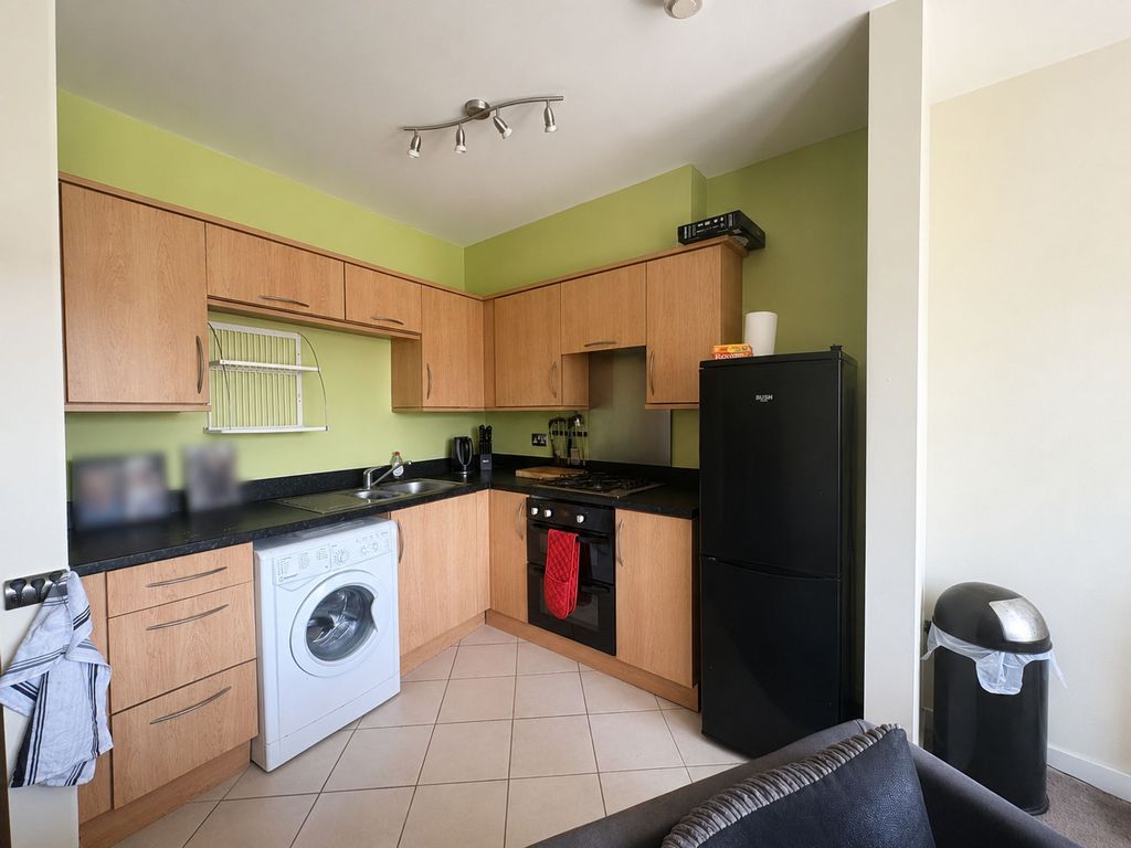 Property photo 2 of 13