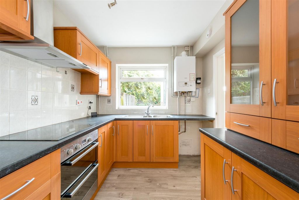 Property photo 3 of 12 No2_7.Jpg