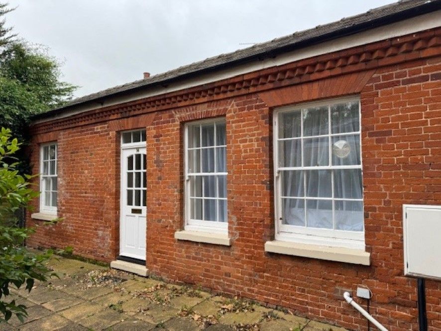 Property photo 2 of 7