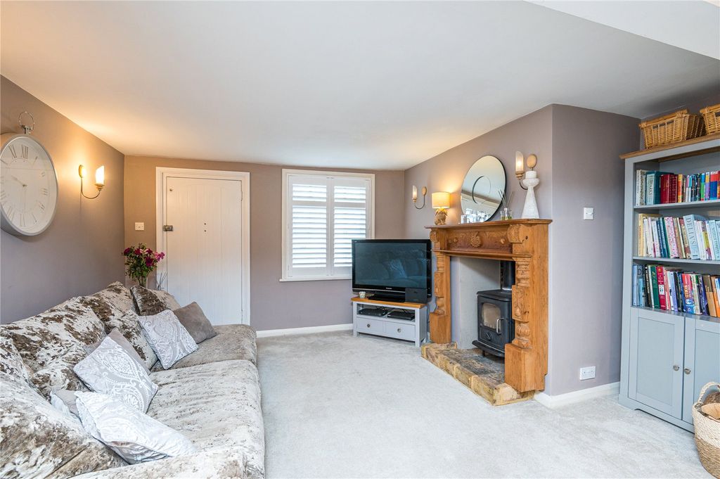 Property photo 2 of 15 Picture No. 01