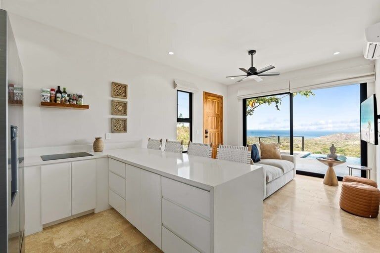 Property photo 3 of 32 <Alttext/>
