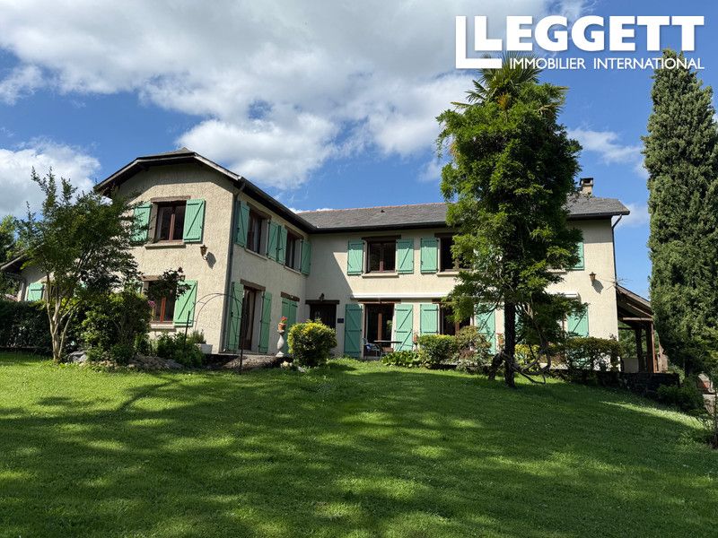 Property photo 1 of 10