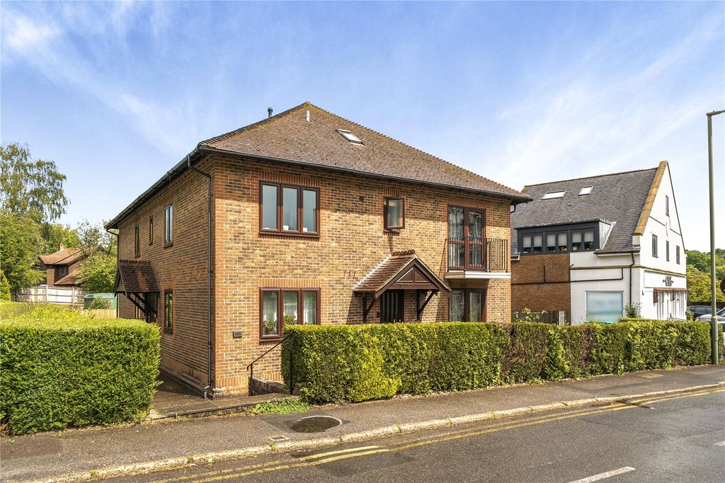 Property photo 1 of 7 Picture No. 11