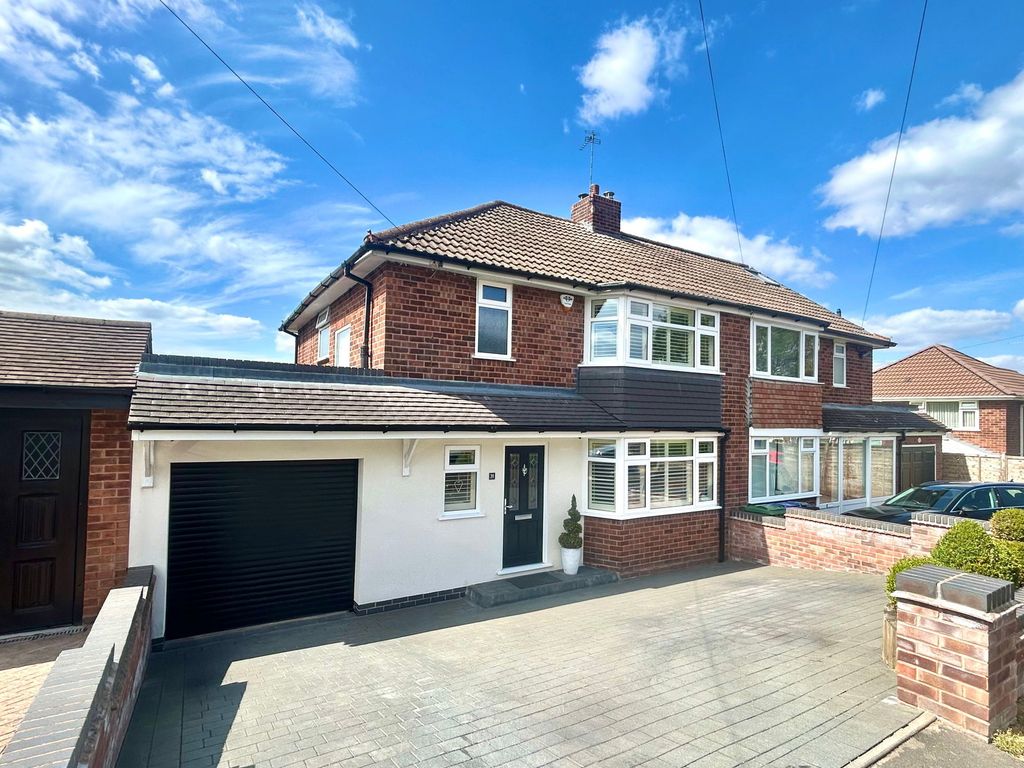 Property photo 1 of 26