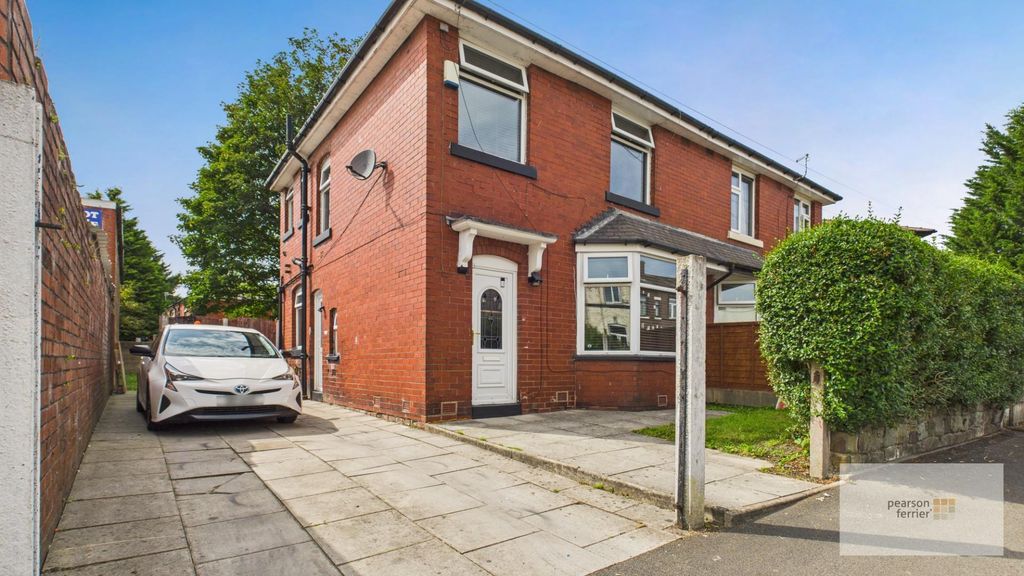 Property photo 1 of 15