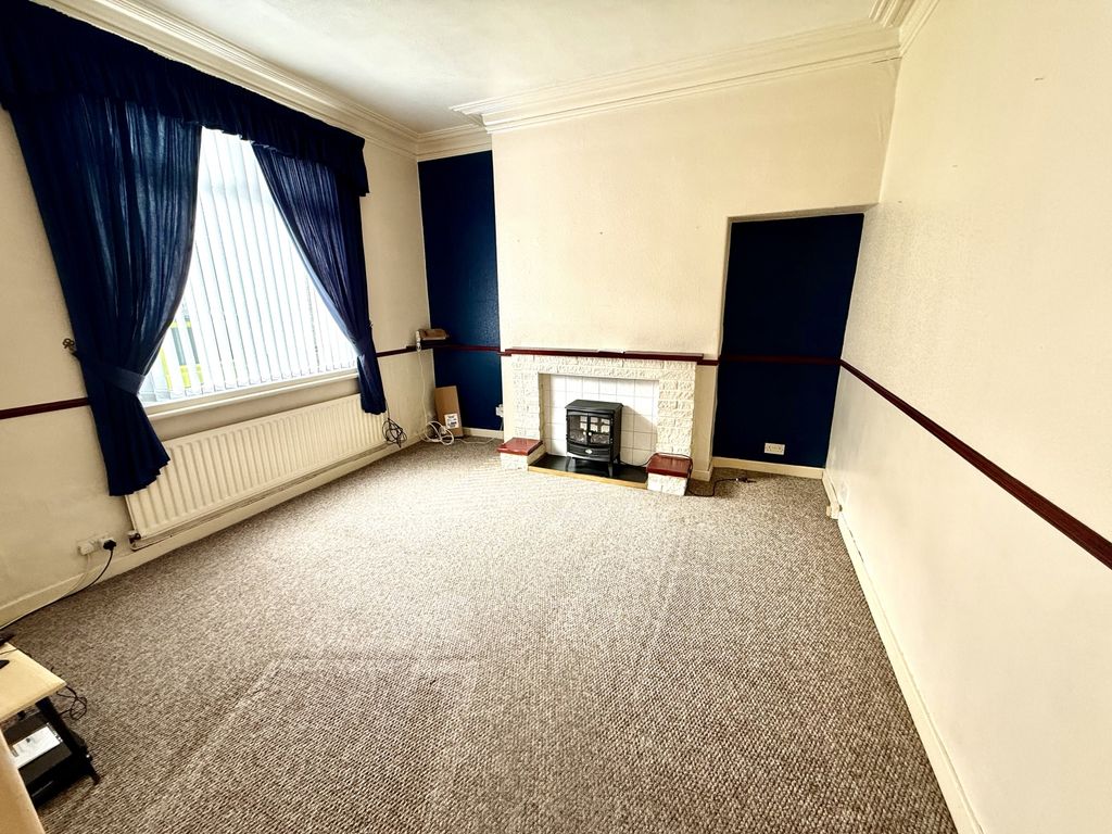 Property photo 3 of 7 Img_4858
