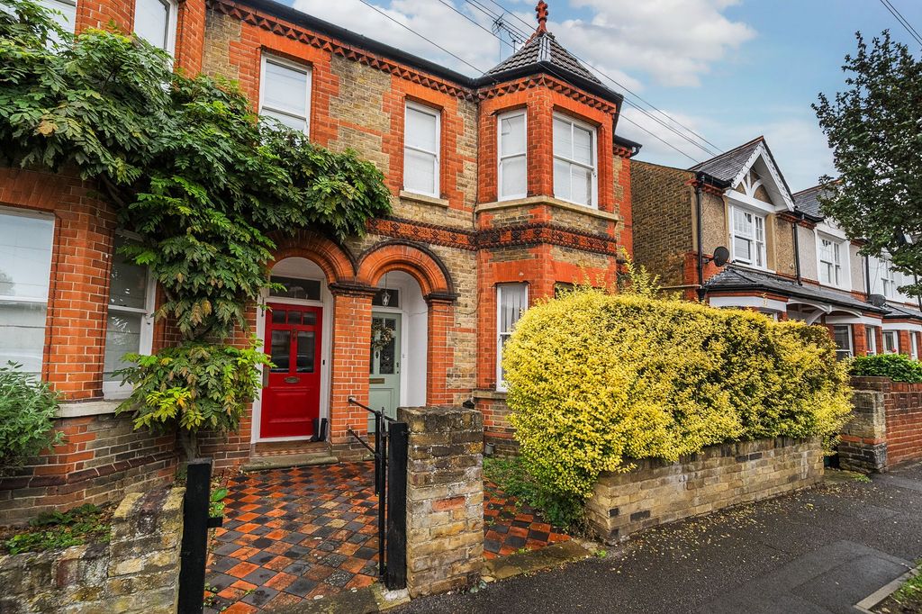 Property photo 1 of 10