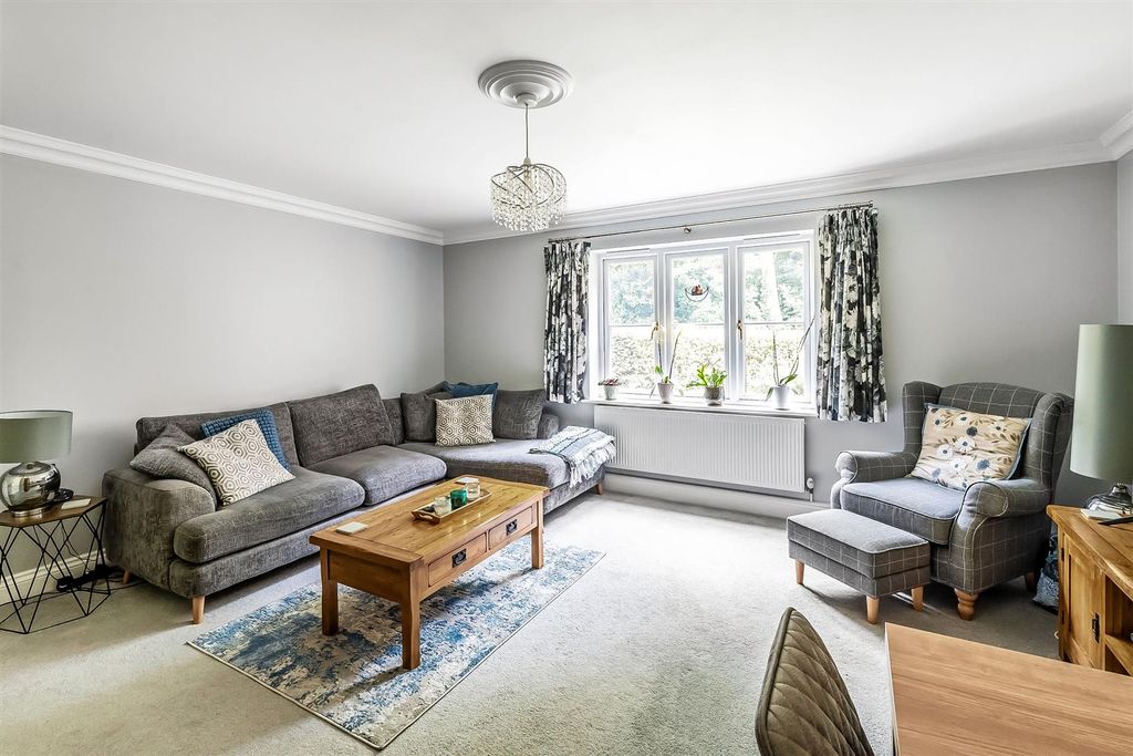 Property photo 3 of 14 .Maybury-House-10.Jpg