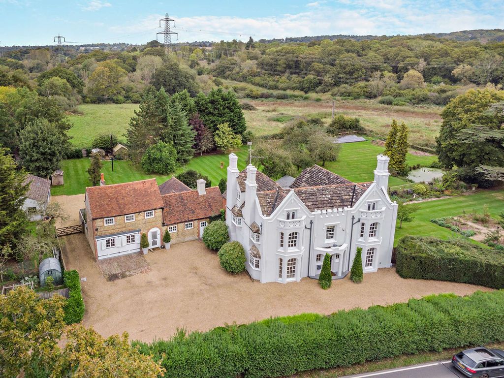 Property photo 1 of 36