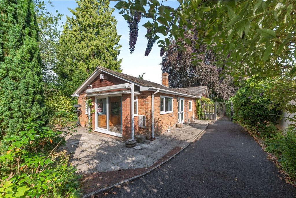 Property photo 1 of 14 Picture No. 16