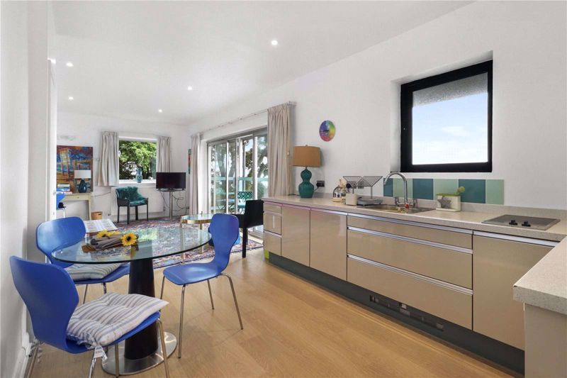Additional image 10 of 4 bed property for saleFoyle Way, Eastbourne BN20
