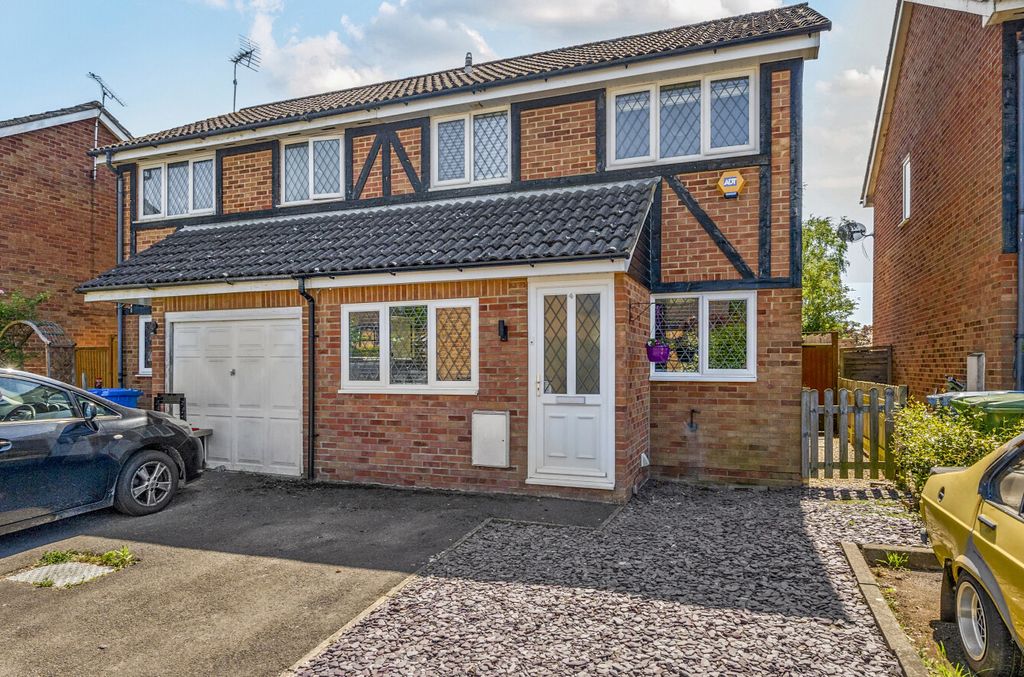 Property photo 1 of 17 1294213-1-68271d2...