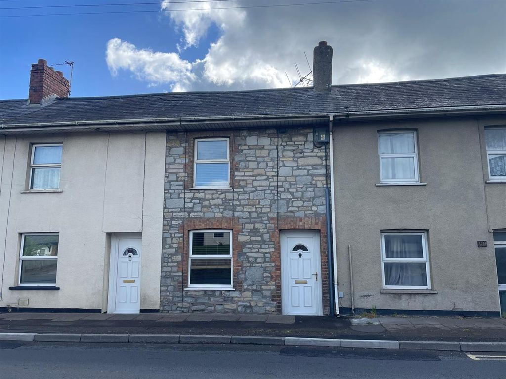 Property photo 1 of 8