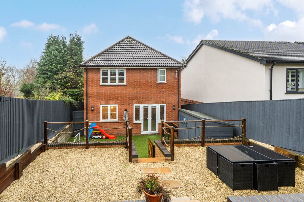 Property photo 3 of 14