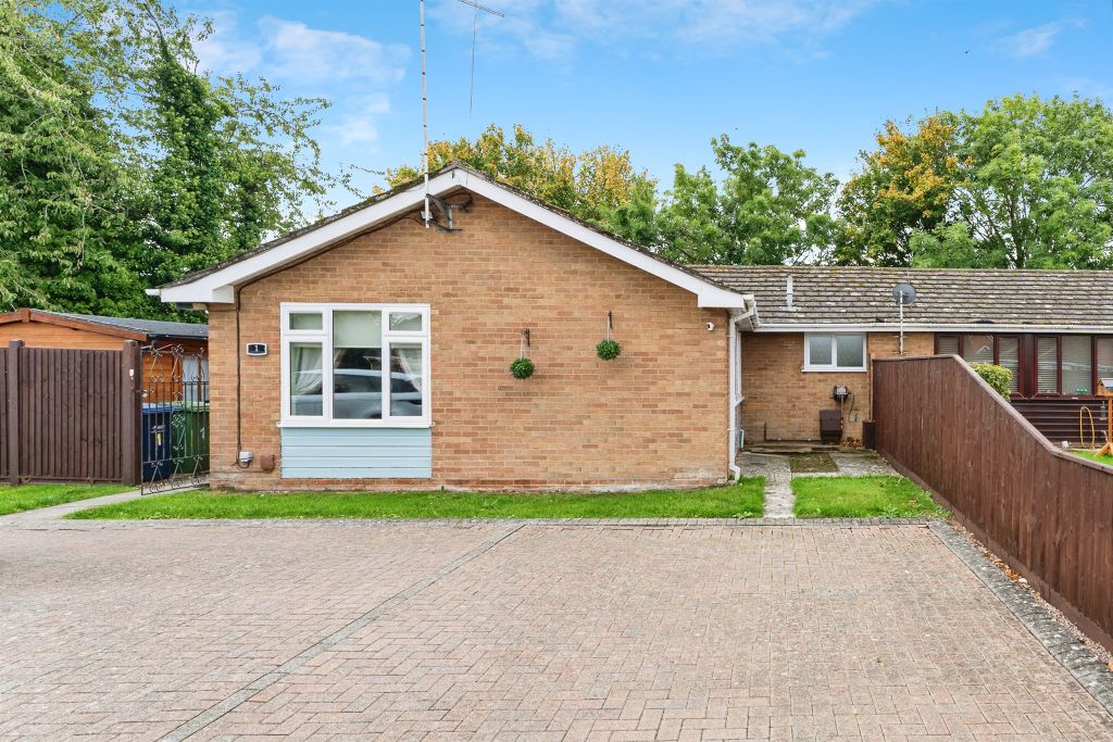 Property photo 1 of 18