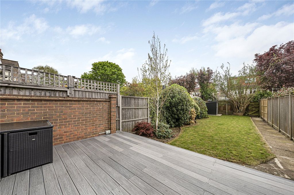 Property photo 3 of 17 Picture 3