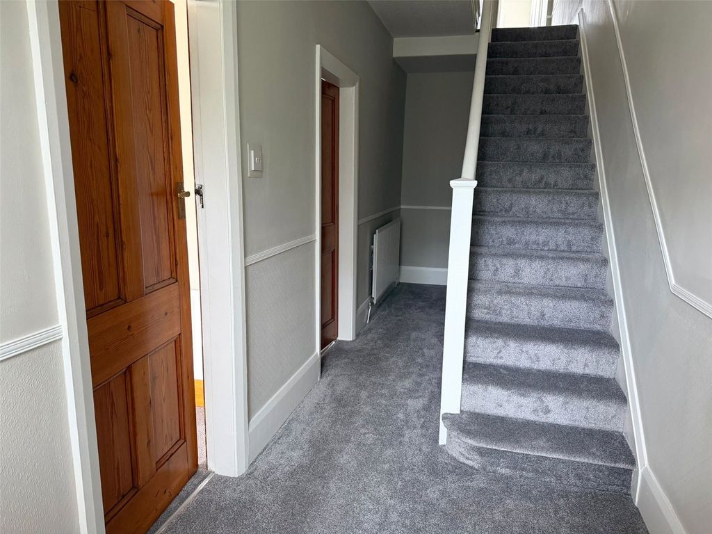 Property photo 2 of 14 Picture No. 07