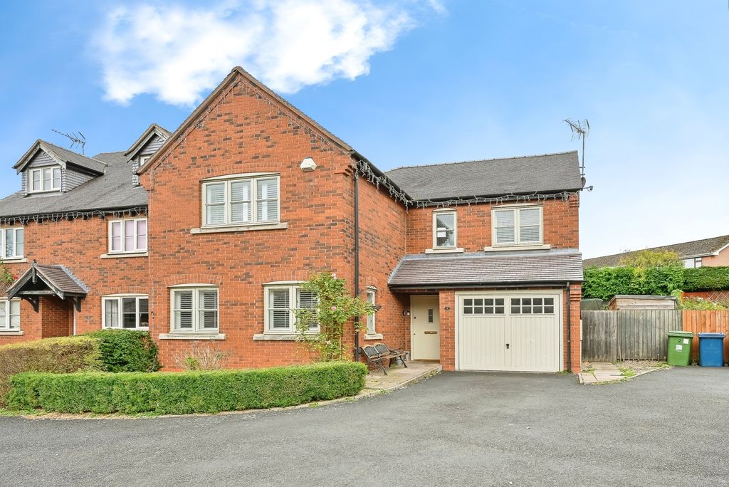 Property photo 1 of 16 Photo