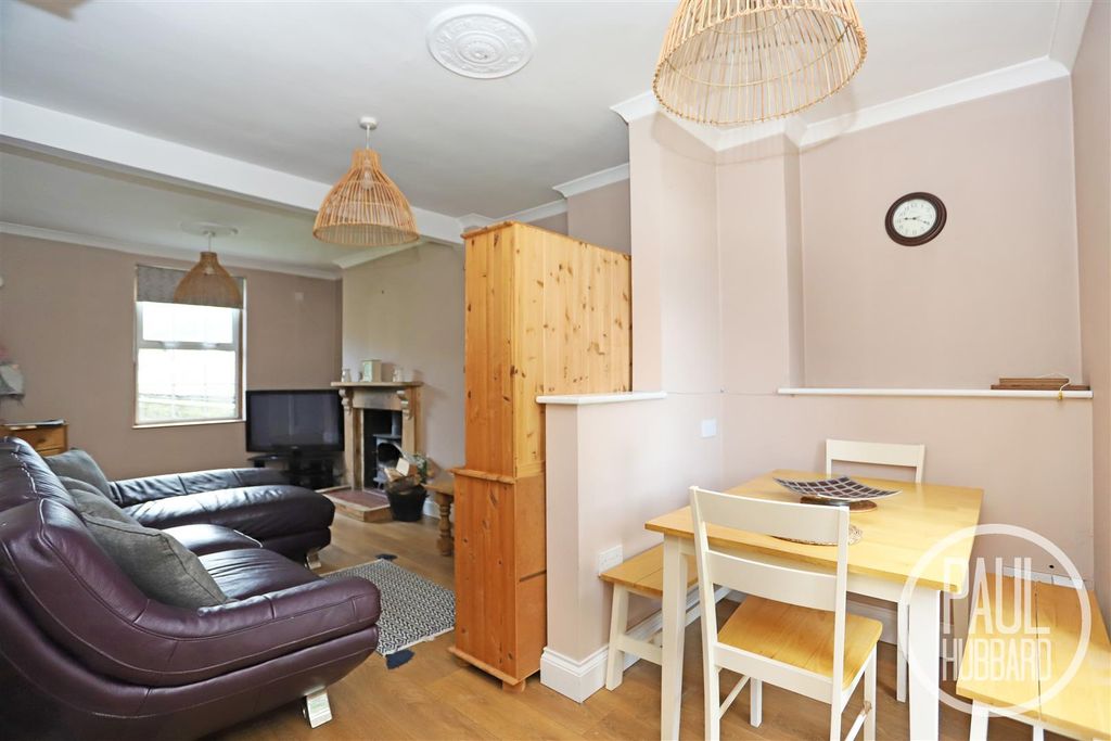 Property photo 3 of 16 Img_8528.Jpg