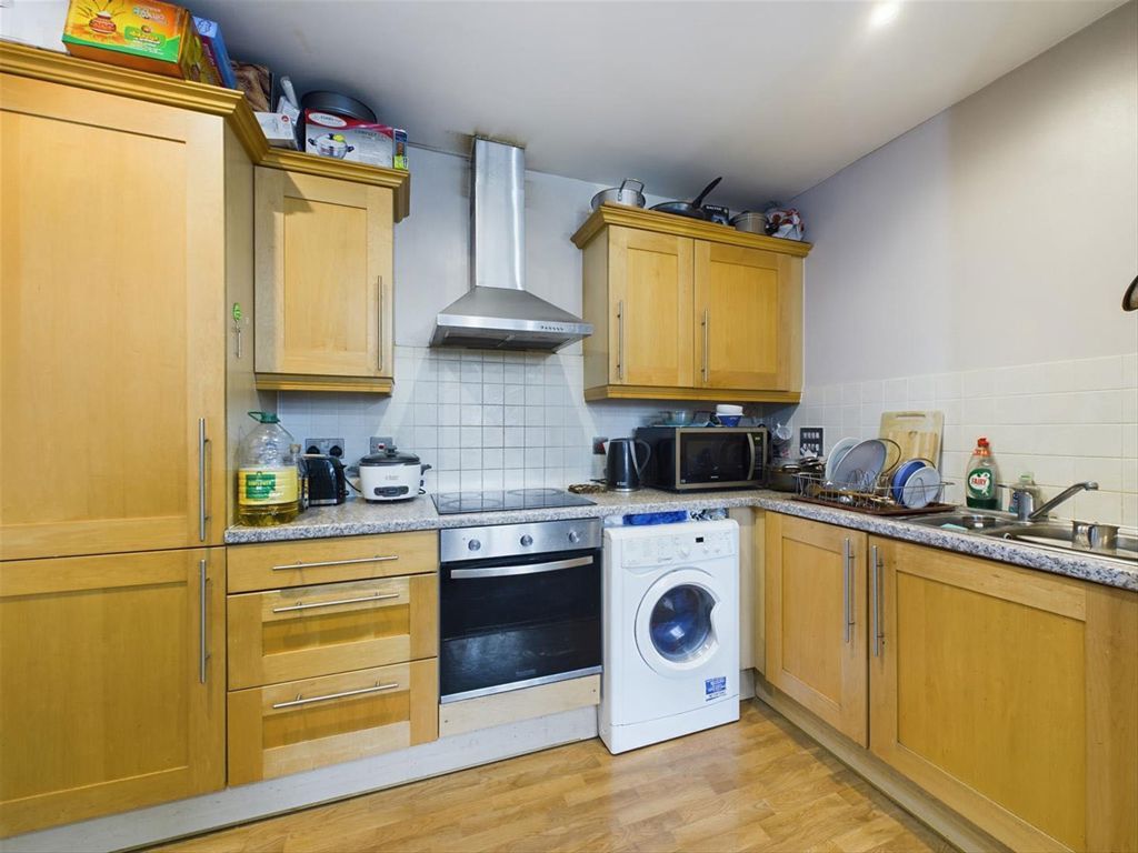 Property photo 3 of 4